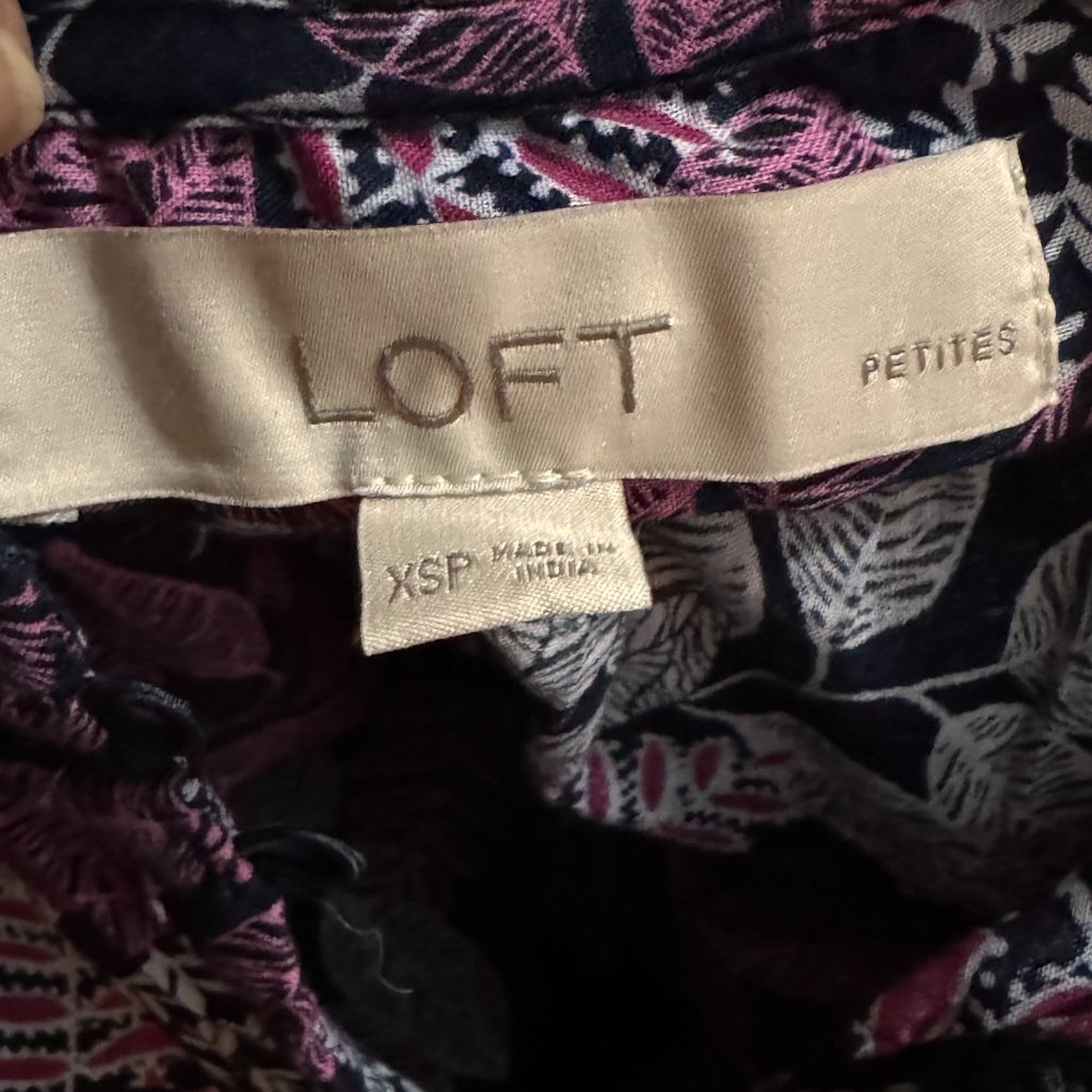 Loft size XSP long sleeve floral shirt - Picture 6 of 6
